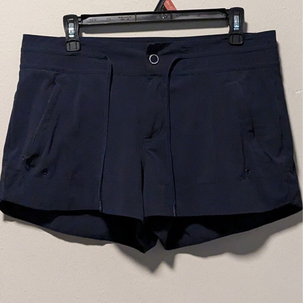 Athleta Rincon Women's Sz 6 Navy Blue Shorts Zip Pockets